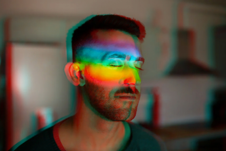Is There a Difference Between Tripping on LSD and Psilocybin?
