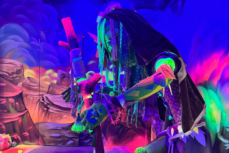 Toronto Psychedelic Exhibition features the Art and History of Psychedelics
